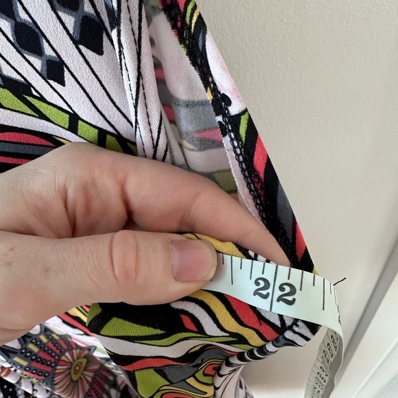 Multicolor Geometric Print Dress - Picture 7 of 8